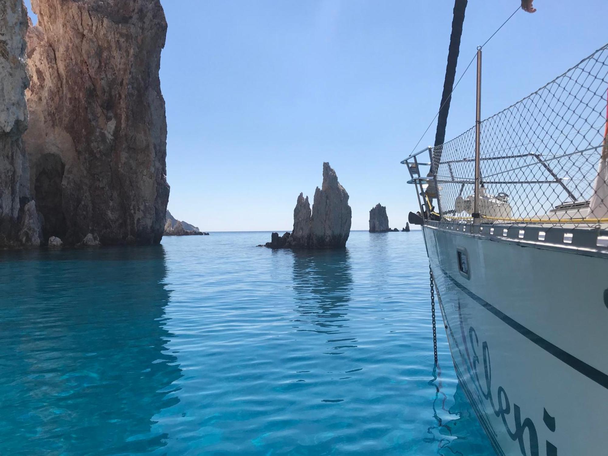 Eleni Adamantas (Milos)