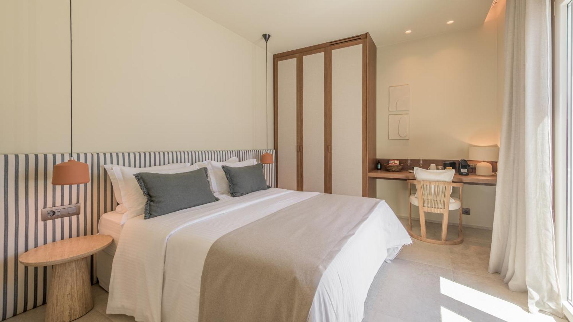 Hotel Eleni Adamantas (Milos)