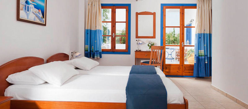 Eleni Hotel Adamantas (Milos)